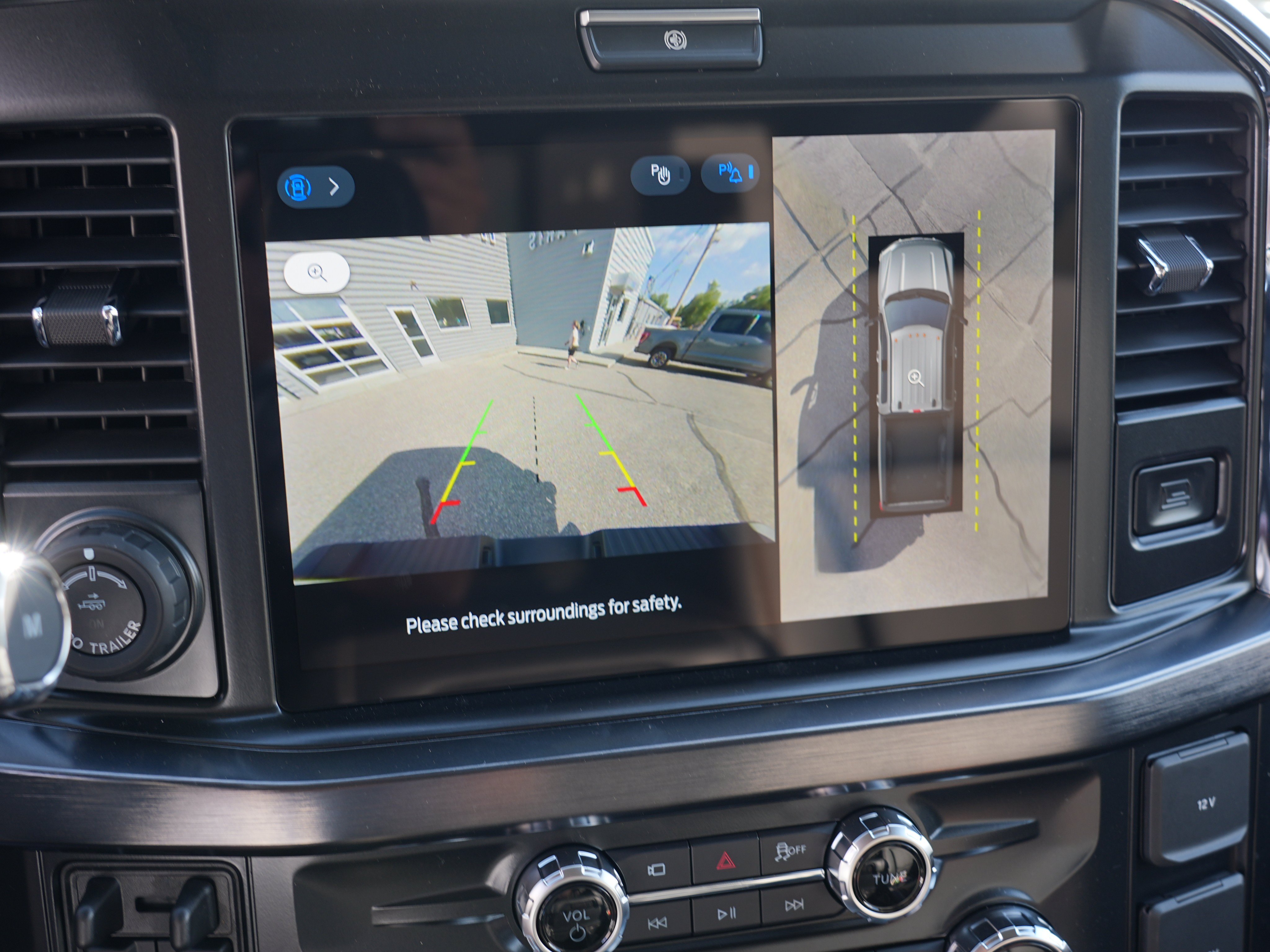 New 2026 Ford F350 4x4 Crew Cab Super Duty image 25