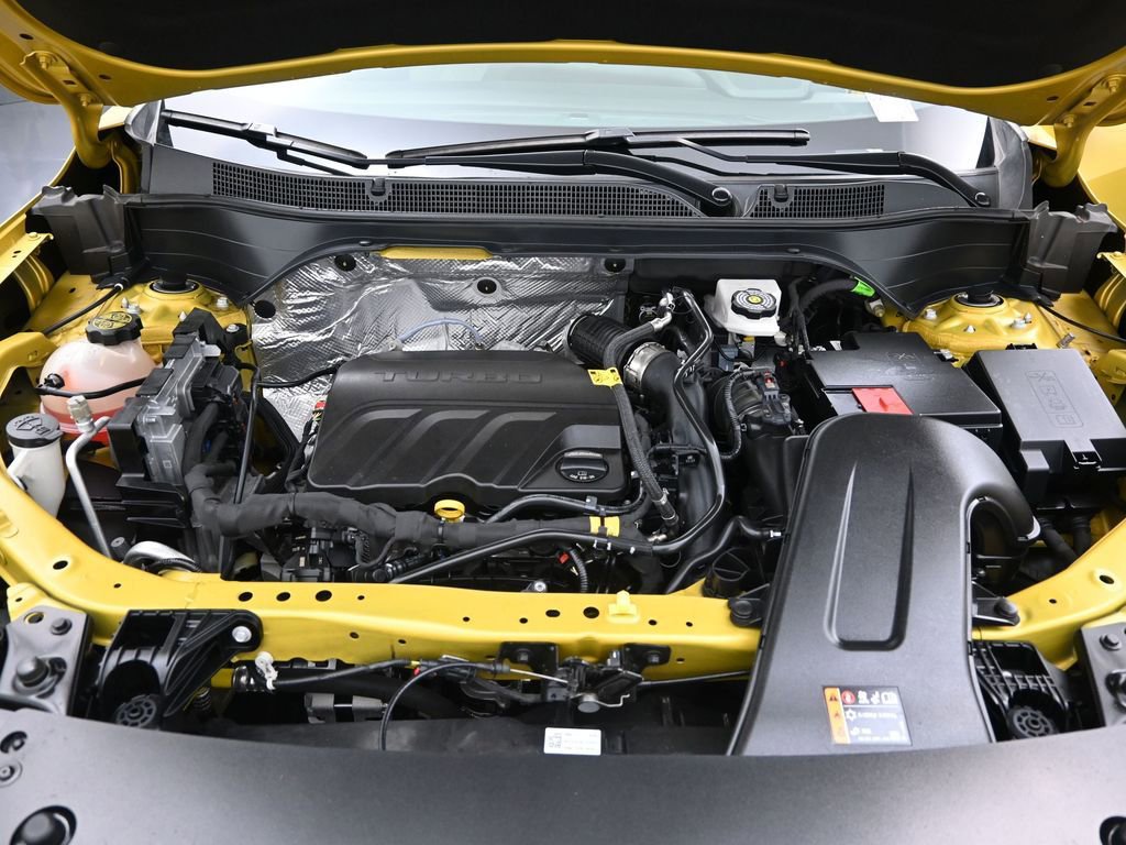 Used 2024 Chevrolet Trax RS w/ Sunroof Package image 13