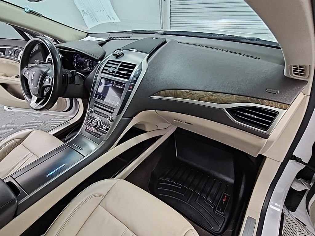 Used 2019 Lincoln MKZ Reserve w/ Reserve Plus Package image 38