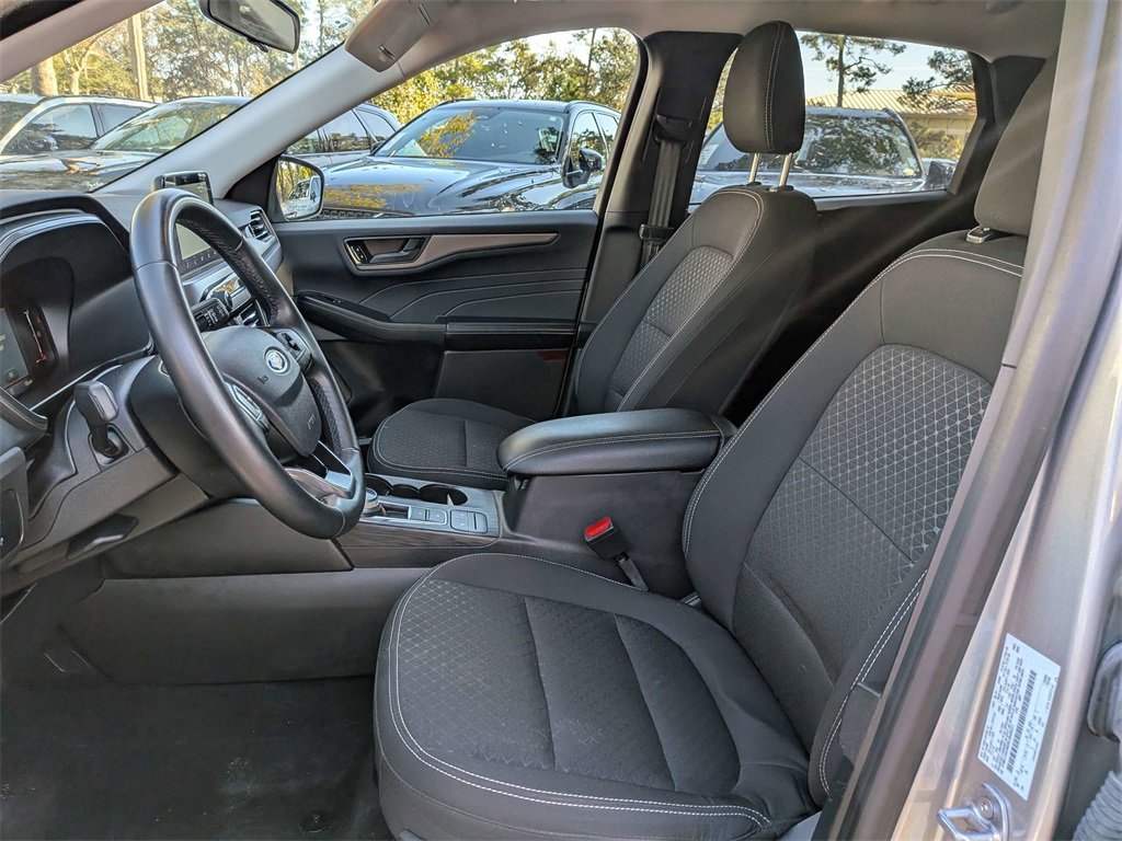 Used 2024 Ford Escape Active image 22