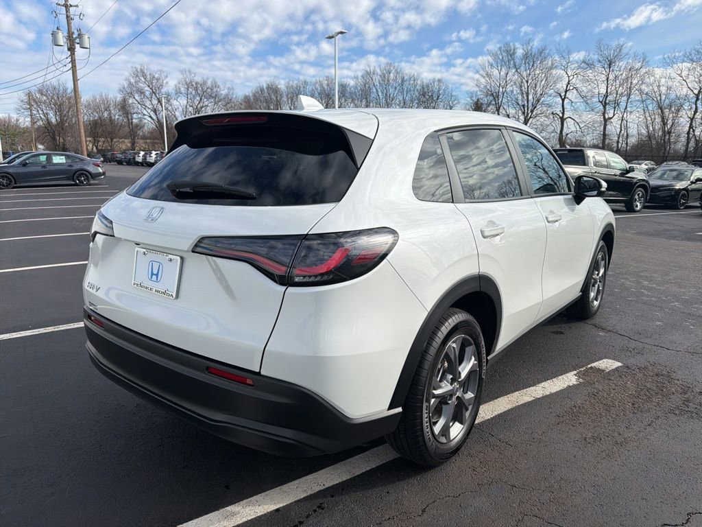 Certified 2026 Honda HR-V LX image 5
