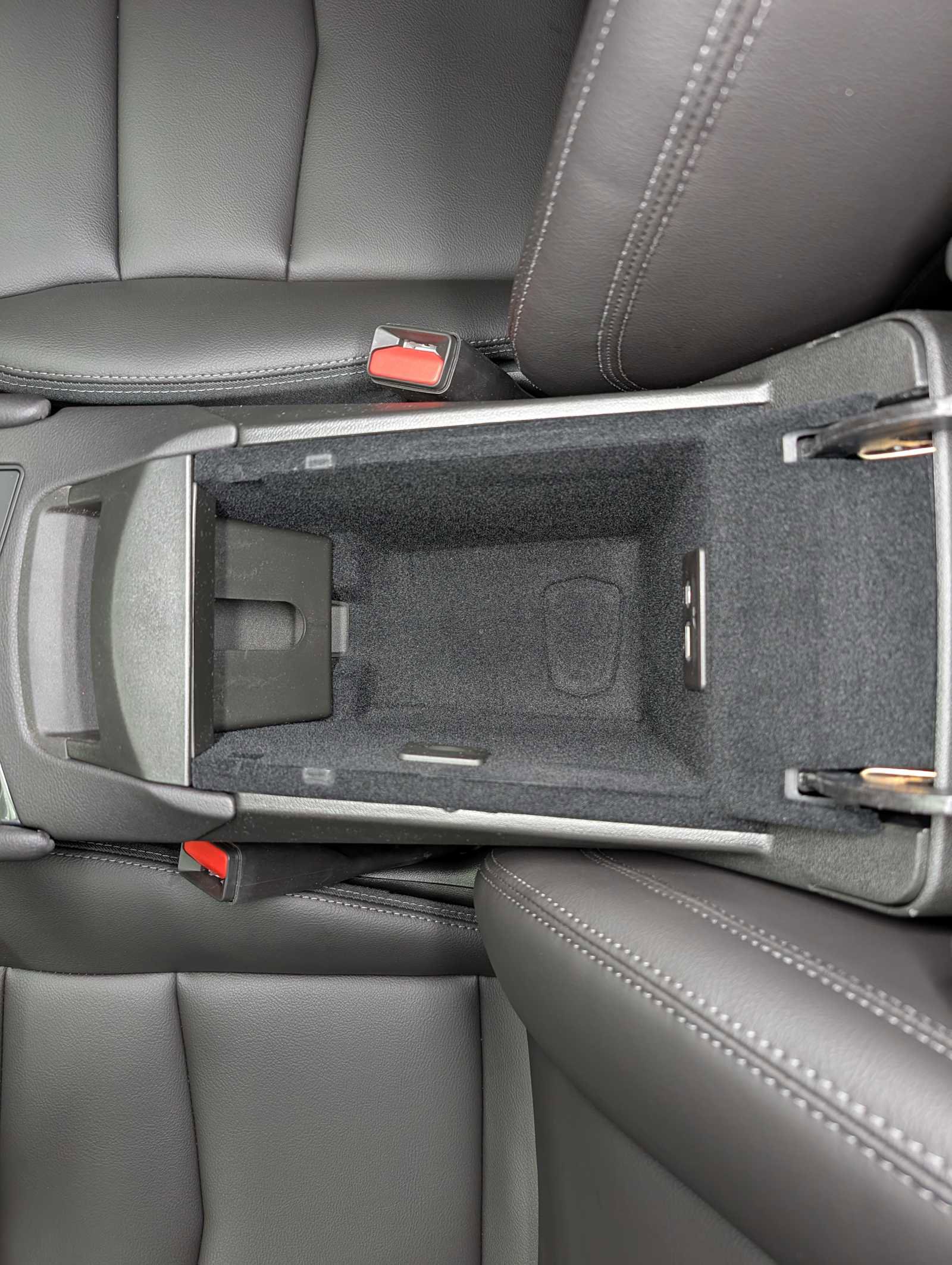 New 2026 Cadillac XT5 Luxury AWD/4WD image 15