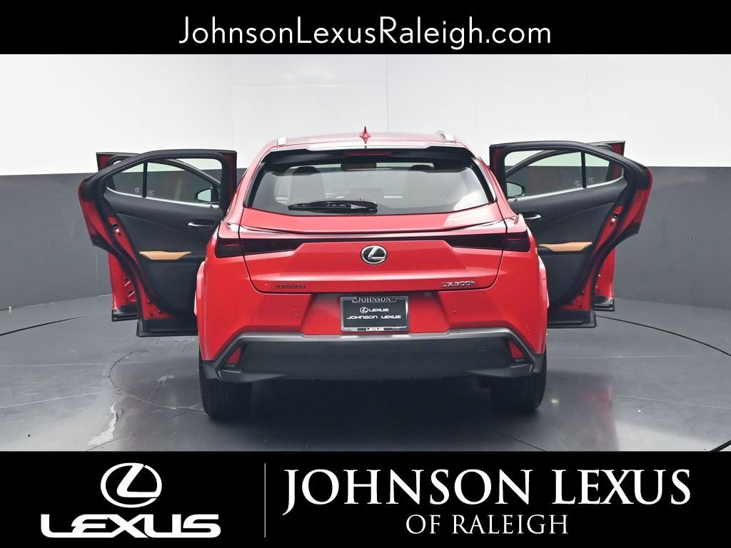 Certified 2025 Lexus UX 300h FWD w/ Accessory Package (Z1) image 35