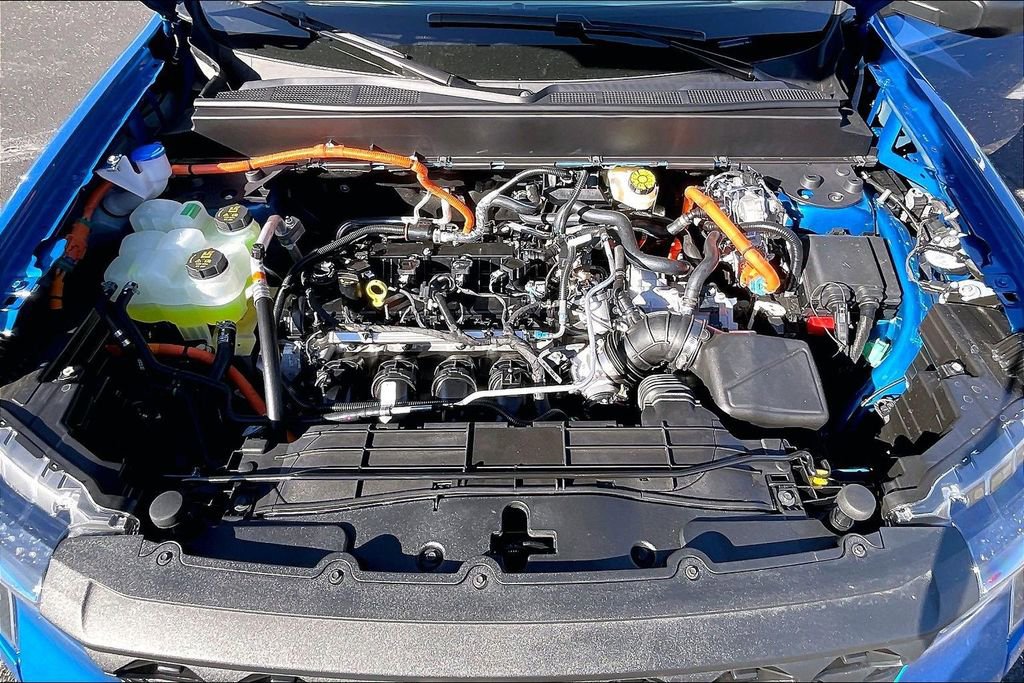 New 2025 Ford Maverick XL image 11