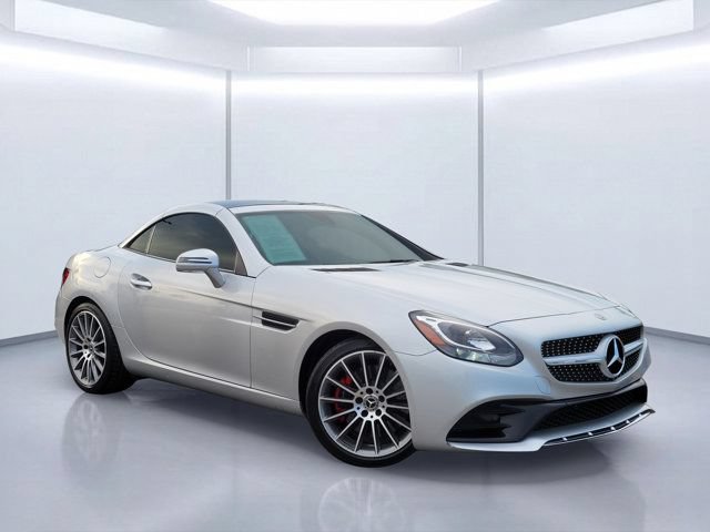 Used 2019 Mercedes-Benz SLC 300 image 2