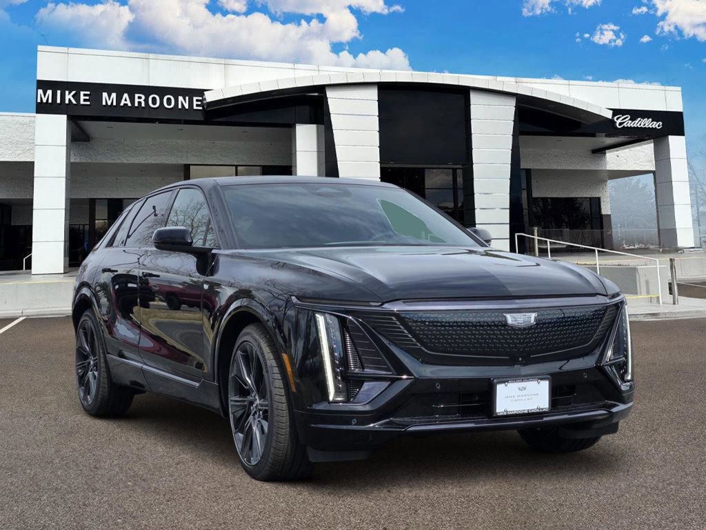 New 2026 Cadillac Lyriq Signature Sport image 2