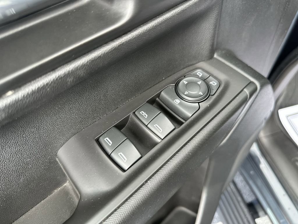 Used 2021 Chevrolet Silverado 1500 Custom w/ LPO, Dark Essentials Package AWD/4WD image 19