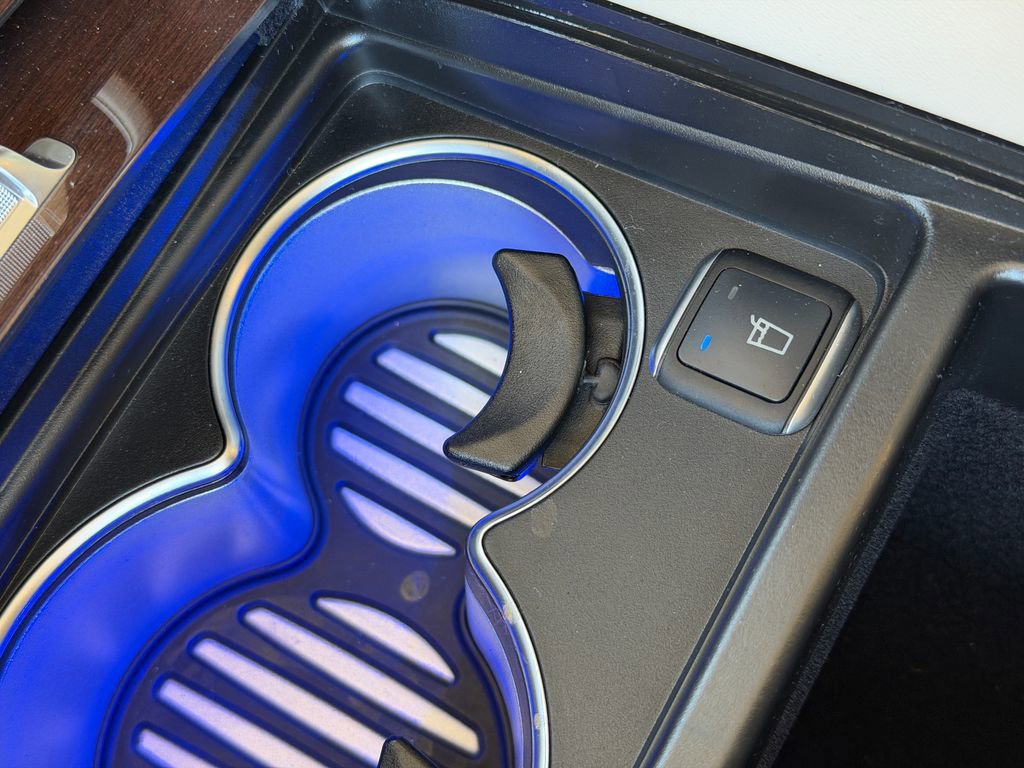 Used 2023 Mercedes-Benz Maybach GLS 600 4MATIC image 52