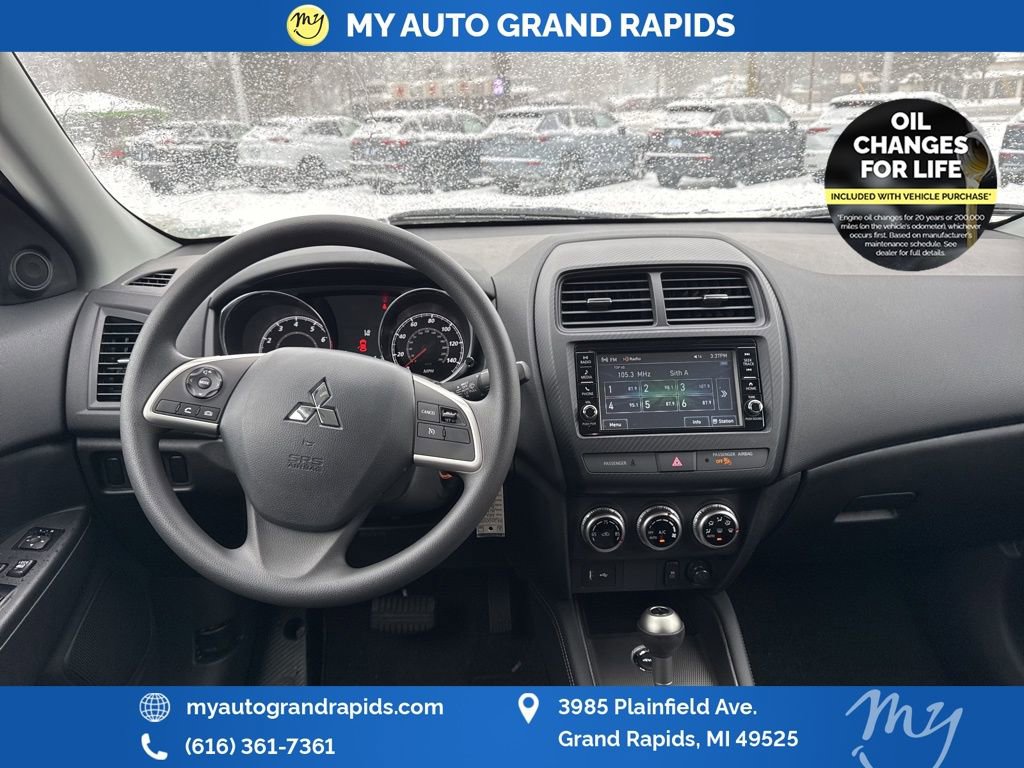 Used 2025 Mitsubishi Outlander Sport ES image 15