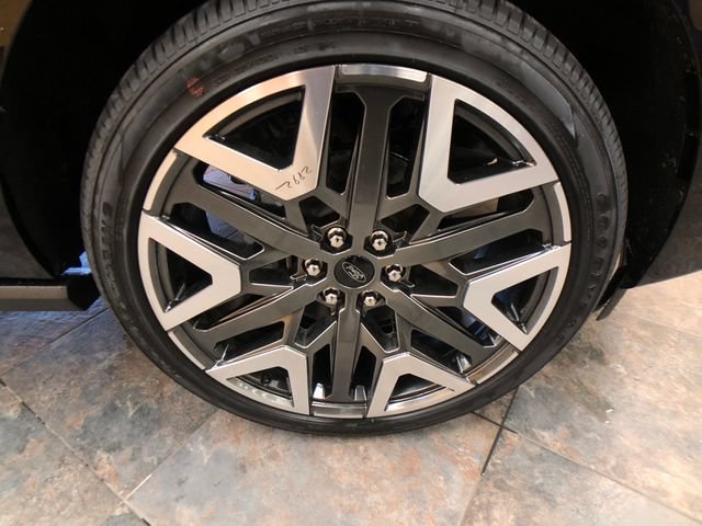New 2027 Ford Expedition Max Platinum w/ Platinum Ultimate Package AWD/4WD image 9