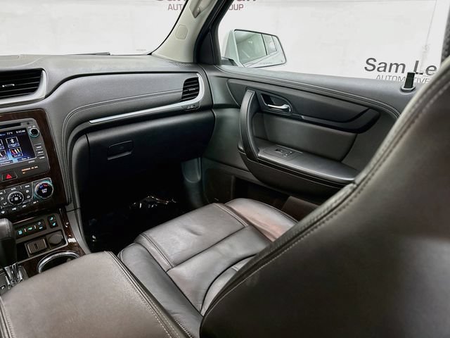 Used 2017 Chevrolet Traverse LT FWD image 23