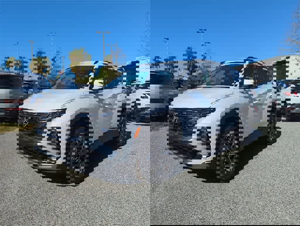 New 2026 Hyundai Tucson SEL image 2