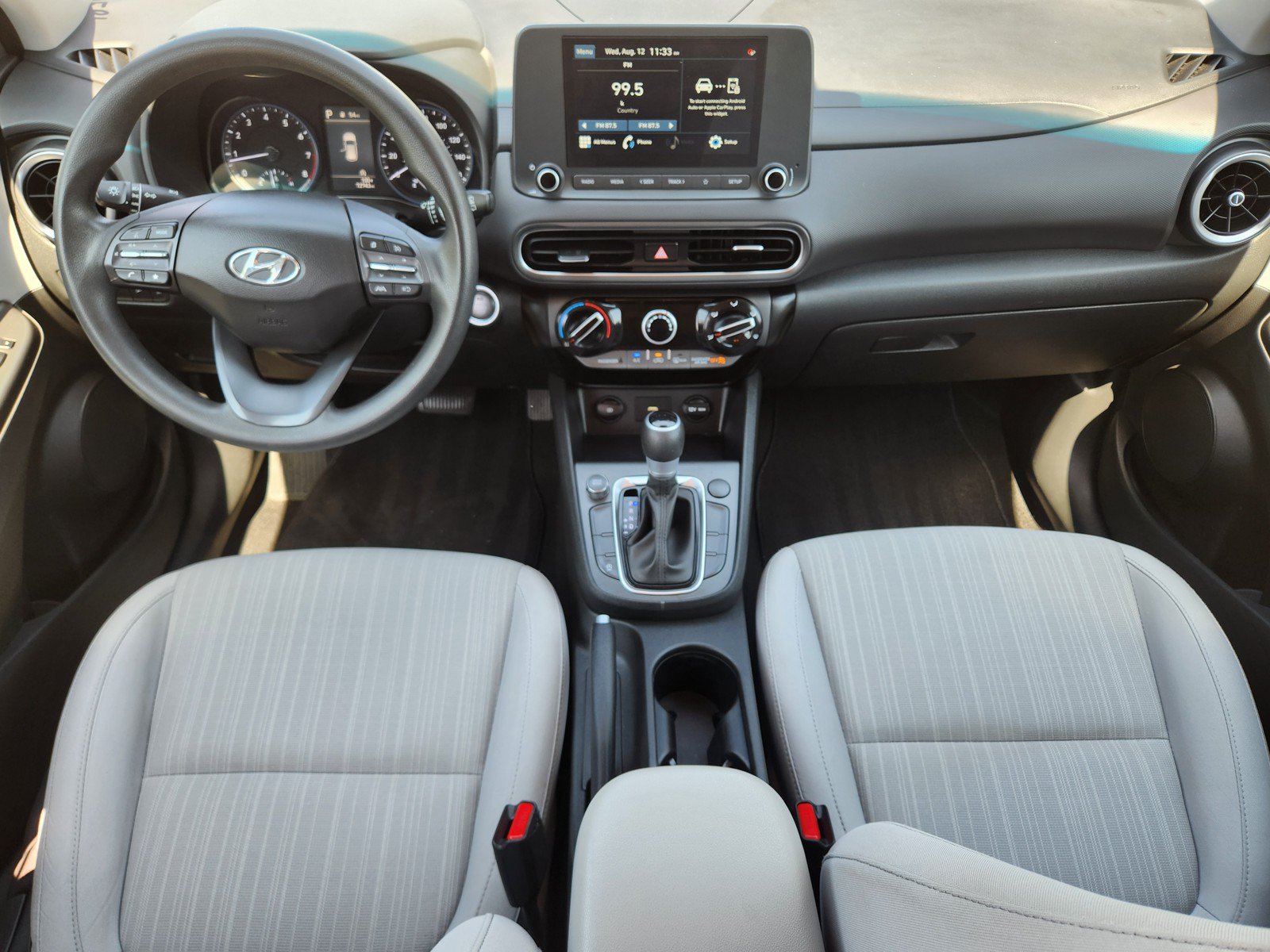Used 2022 Hyundai Kona SEL FWD image 8