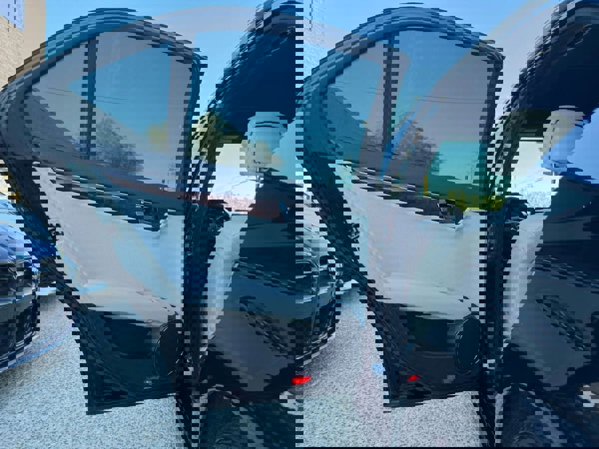 Used 2009 Mercedes-Benz C 350 Sport image 34