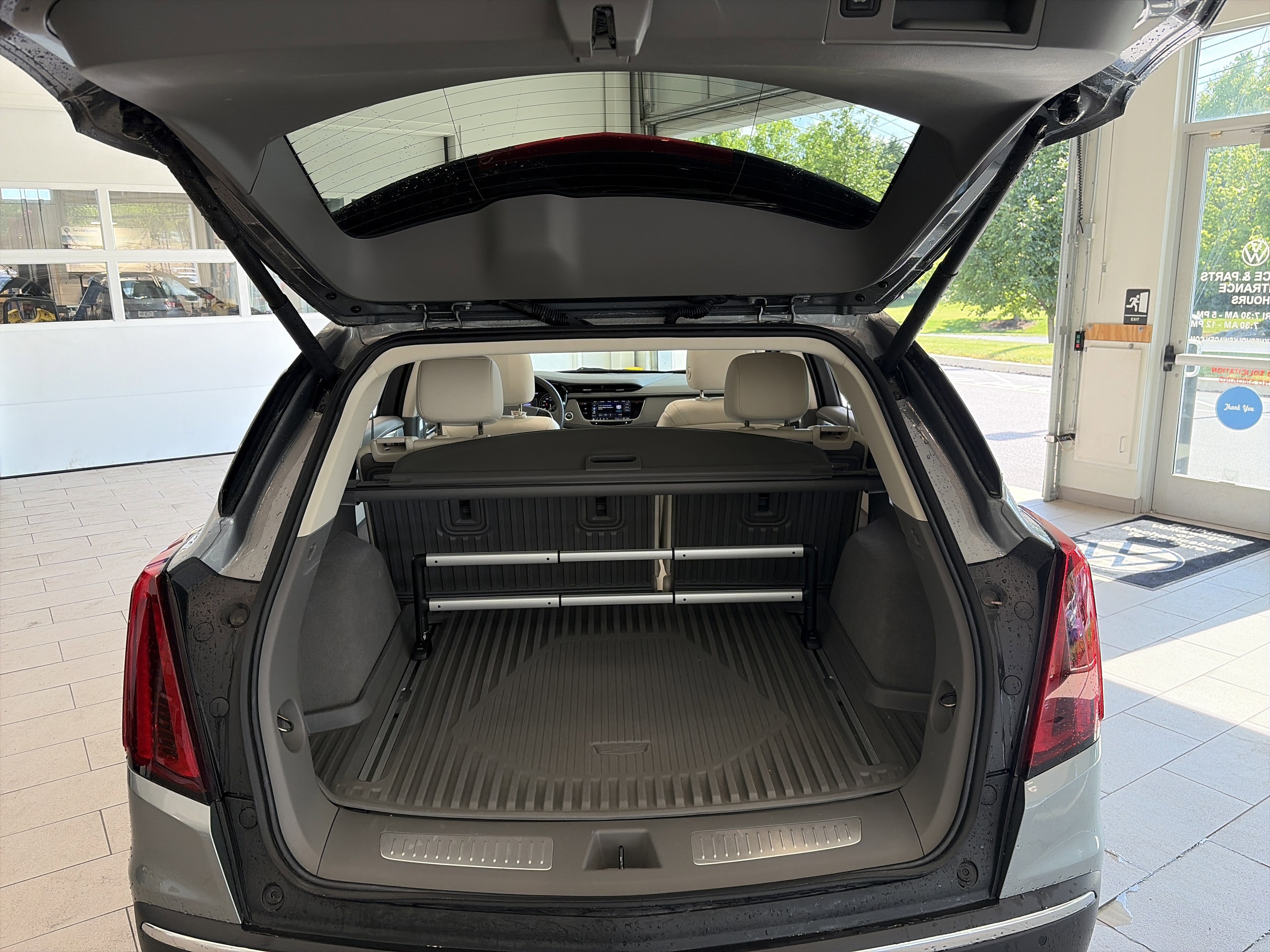 Used 2023 Cadillac XT5 Premium Luxury w/ Technology Package FWD image 26