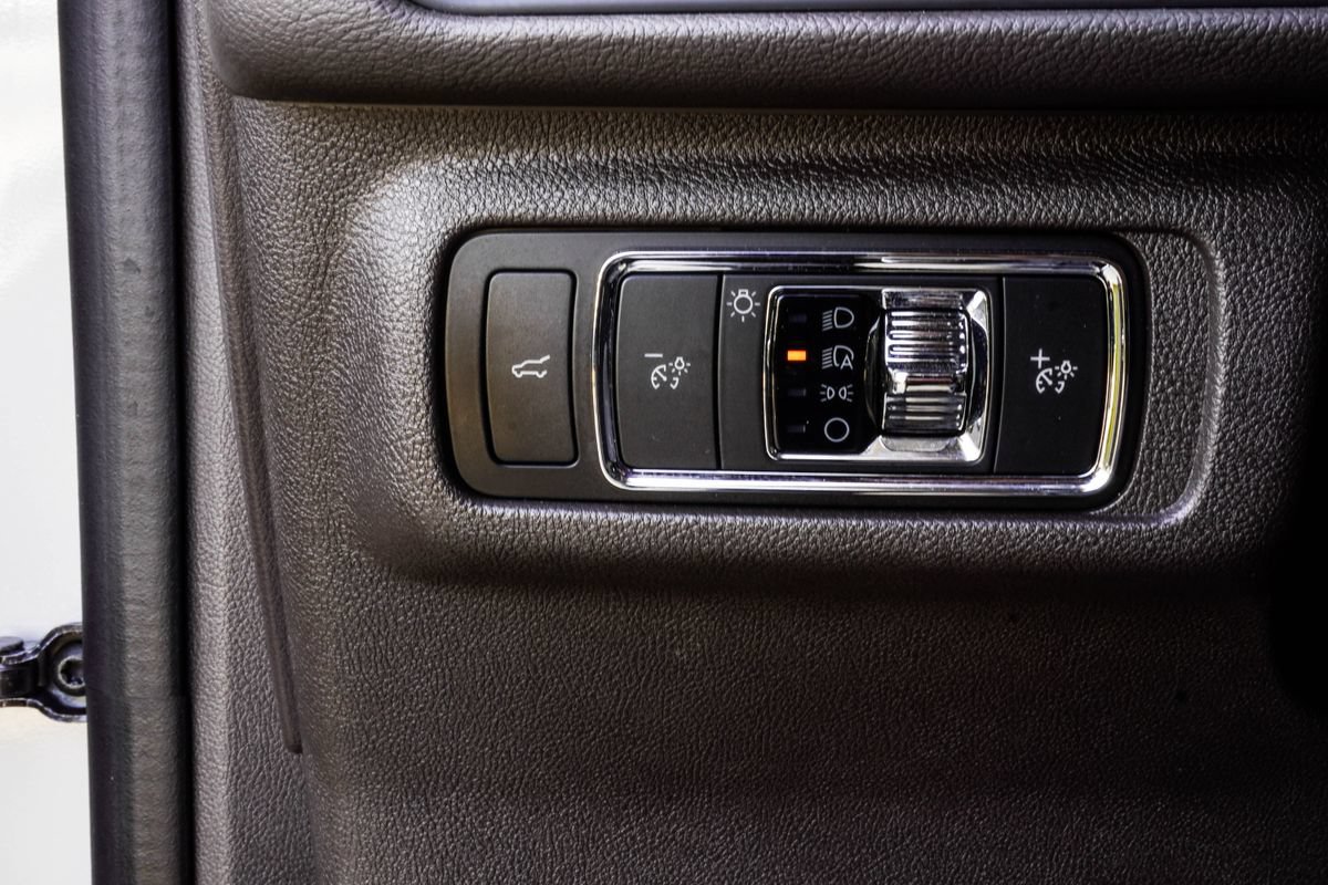Used 2022 Lincoln Corsair FWD image 34