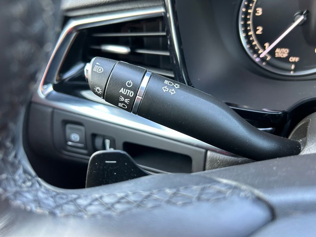 Used 2021 Cadillac XT6 Premium Luxury image 23