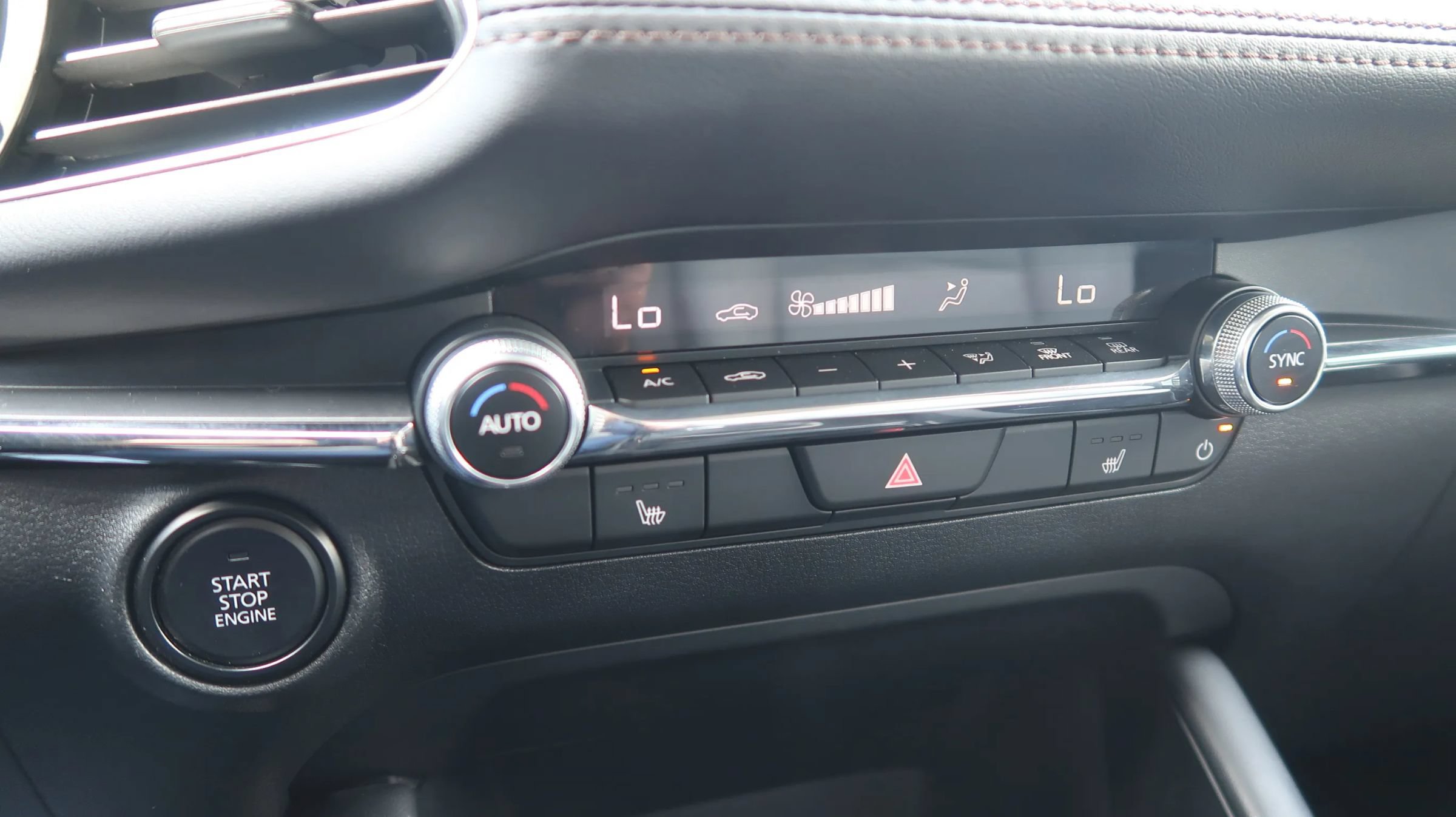 Used 2025 MAZDA MAZDA3 s FWD image 31