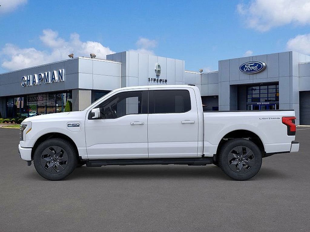 New 2025 Ford F150 Lightning Lariat image 3