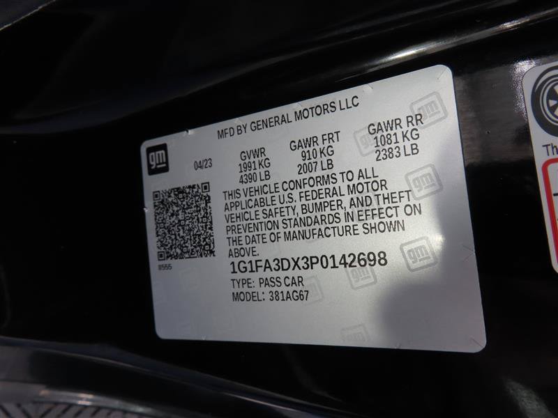 Used 2023 Chevrolet Camaro LT RWD image 33