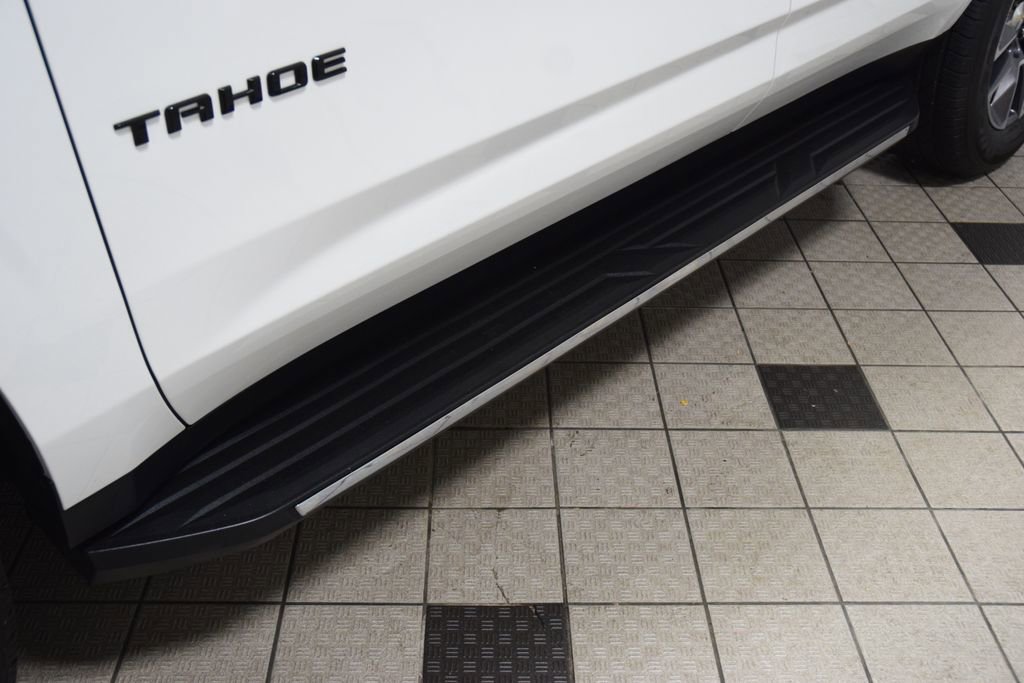 Used 2022 Chevrolet Tahoe LT w/ Luxury Package AWD/4WD image 28