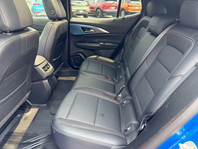 Certified 2025 Chevrolet Equinox EV LT w/ Convenience Package FWD image 25