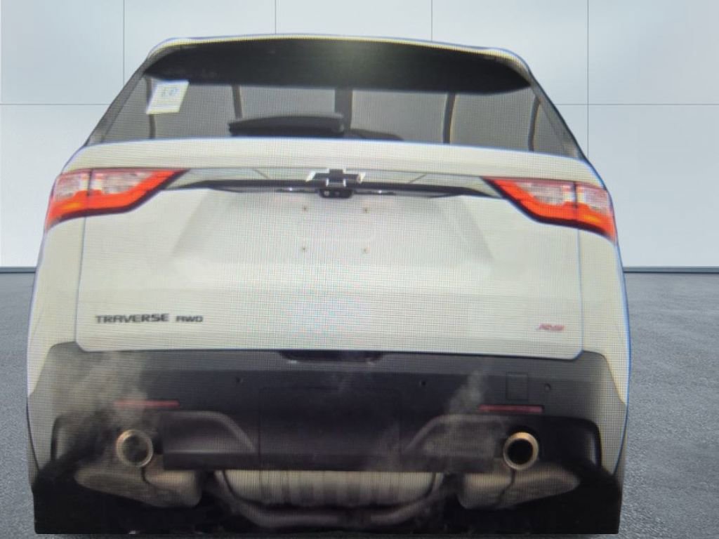 Used 2021 Chevrolet Traverse RS w/ LPO, Cargo Package image 16