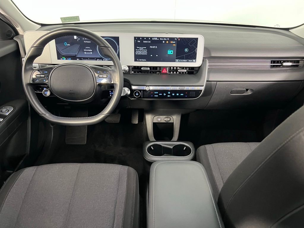 Used 2024 Hyundai Ioniq 5 SE image 12