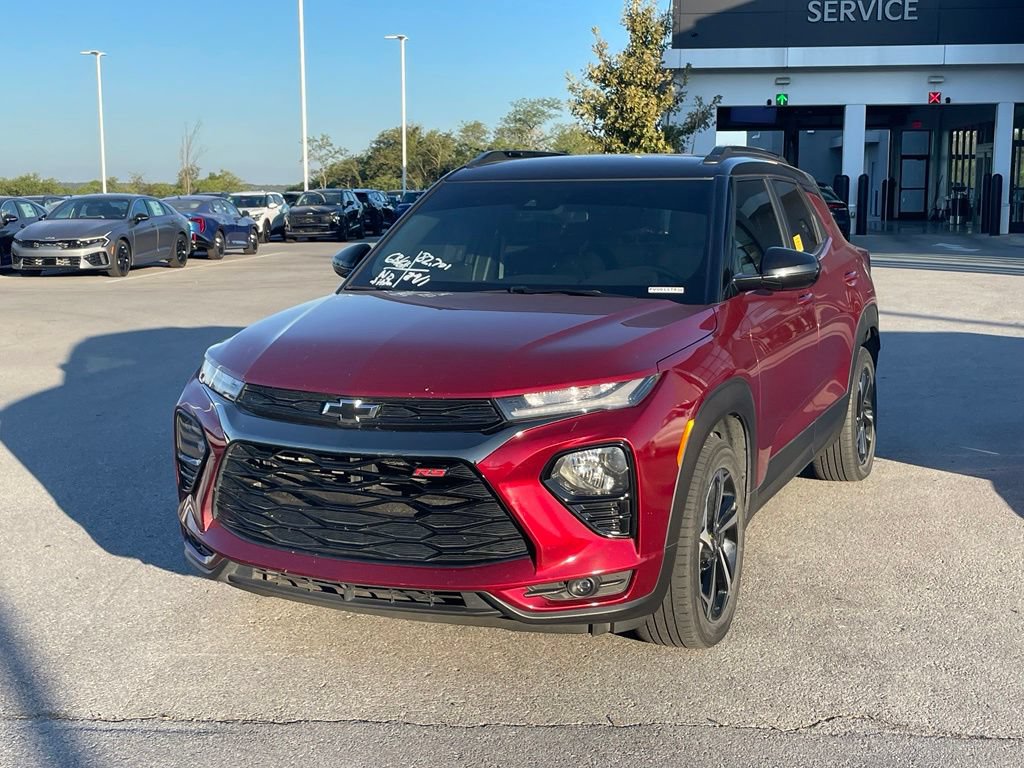 Used 2023 Chevrolet TrailBlazer RS FWD image 3