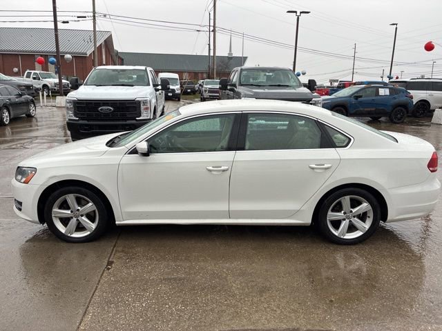 Used 2014 Volkswagen Passat 1.8T SE image 4