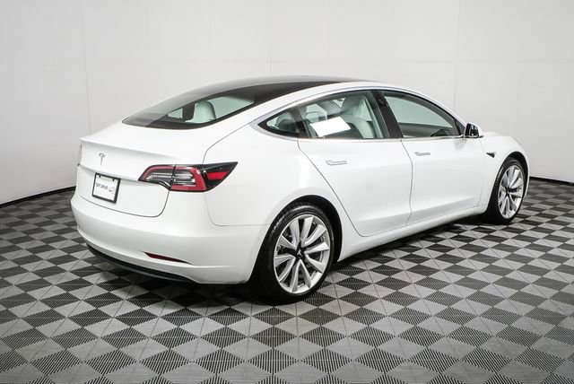 Used 2019 Tesla Model 3 Standard Range Plus RWD image 27