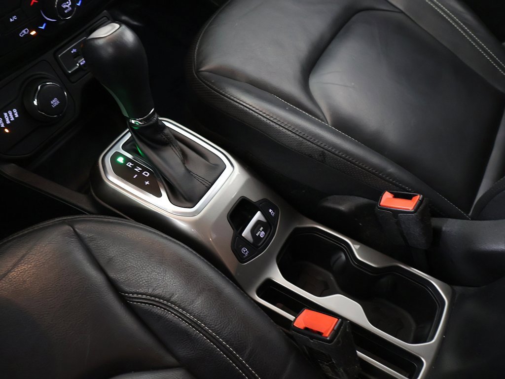 Used 2020 Jeep Renegade Limited w/ Trailer Tow Group image 46