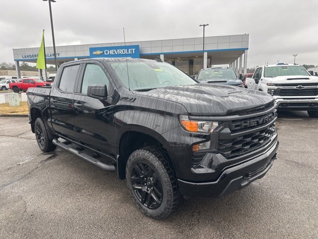 New 2026 Chevrolet Silverado 1500 Custom Trail Boss w/ Midnight Edition