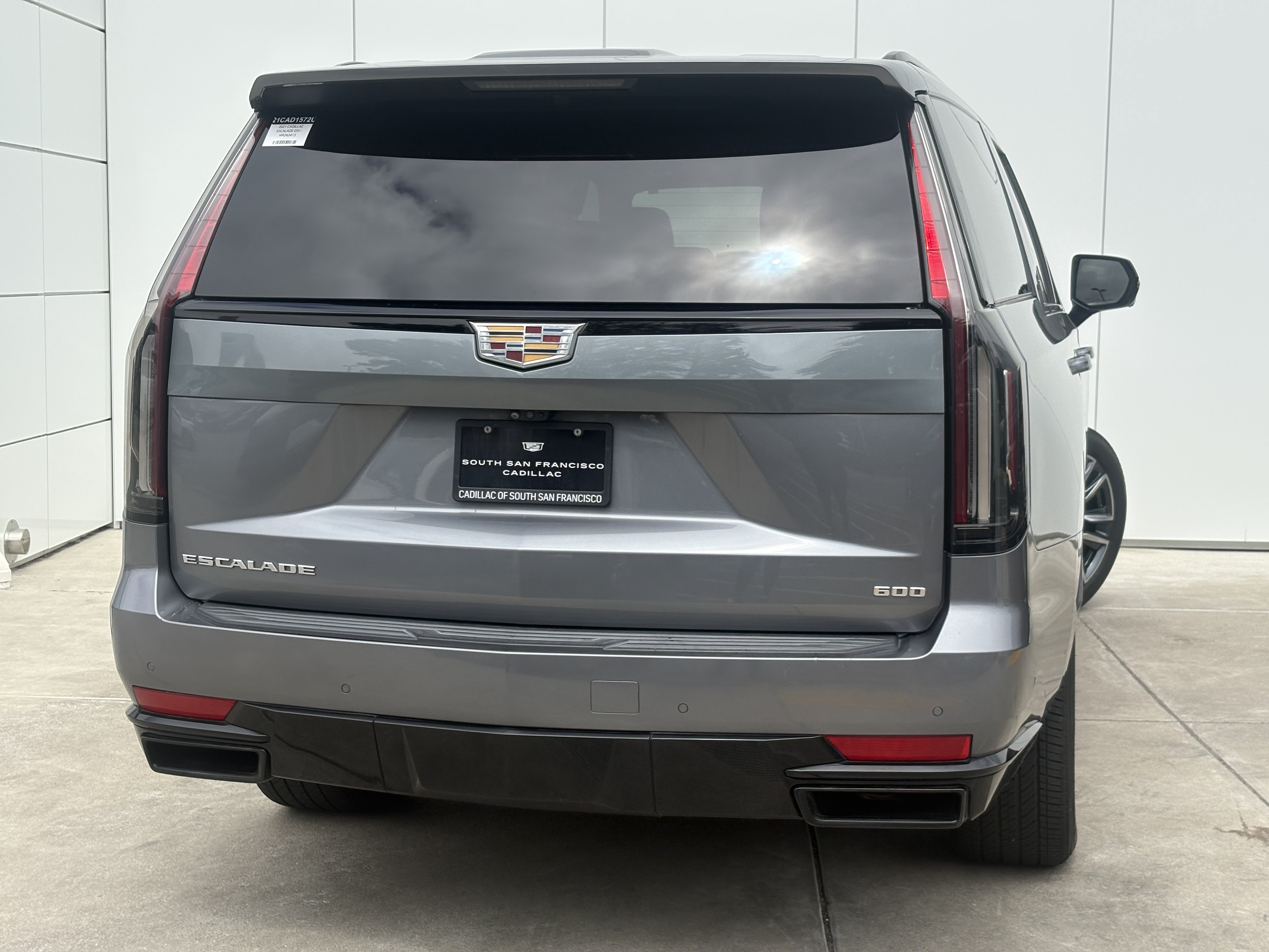 Used 2021 Cadillac Escalade ESV Sport Platinum AWD/4WD image 6