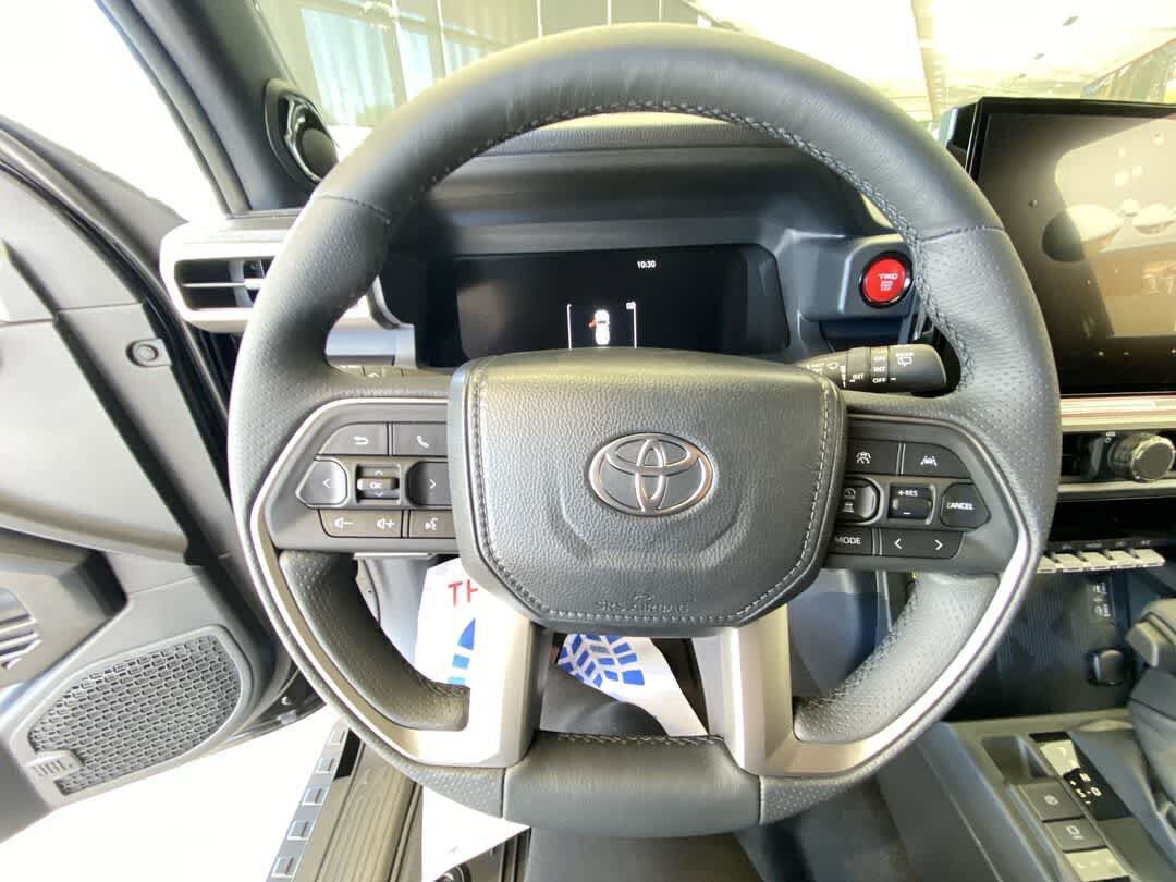 New 2026 Toyota 4Runner TRD Off-Road Premium AWD/4WD image 17