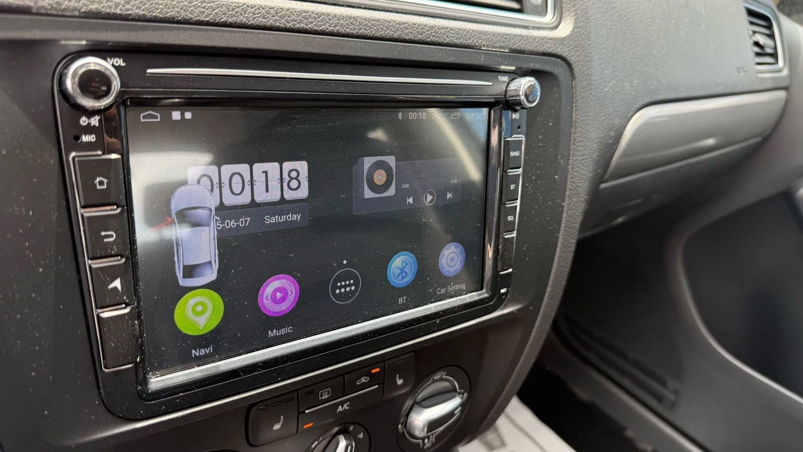 Used 2015 Volkswagen Jetta SE FWD image 21