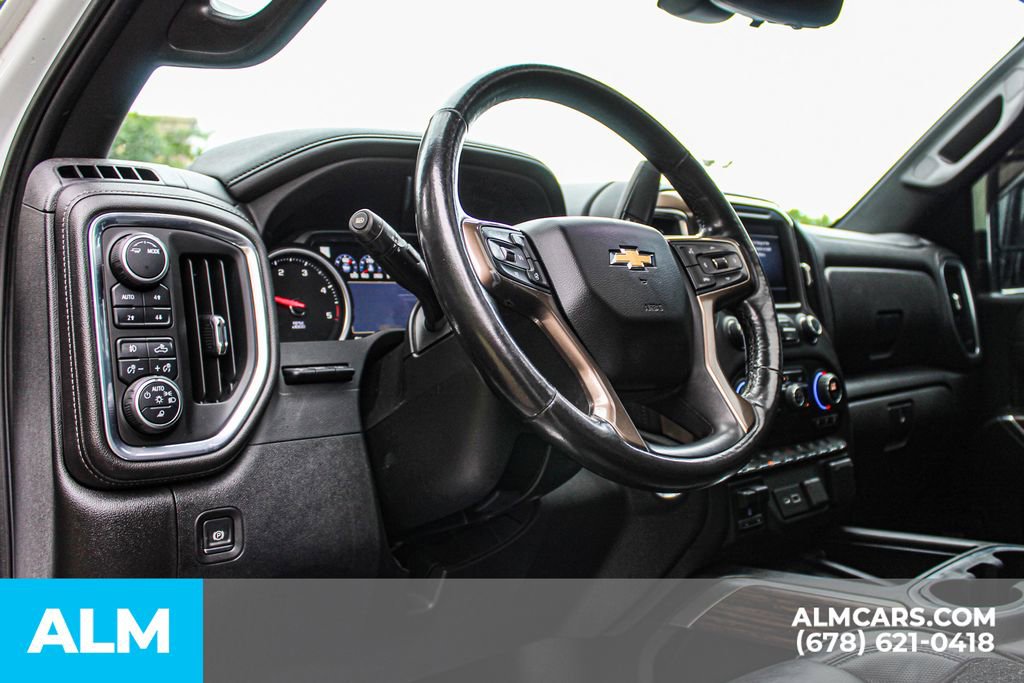 Used 2022 Chevrolet Silverado 3500 High Country w/ Technology Package AWD/4WD image 17