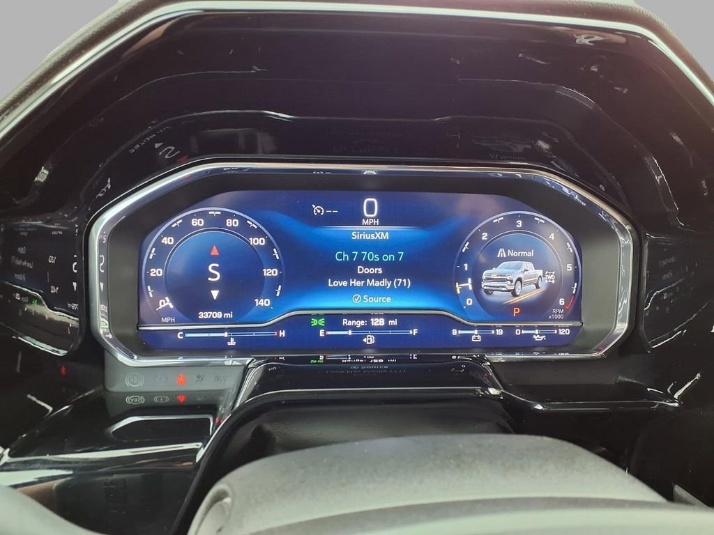 Used 2024 Chevrolet Silverado 1500 LTZ w/ LTZ Premium Package AWD/4WD image 15