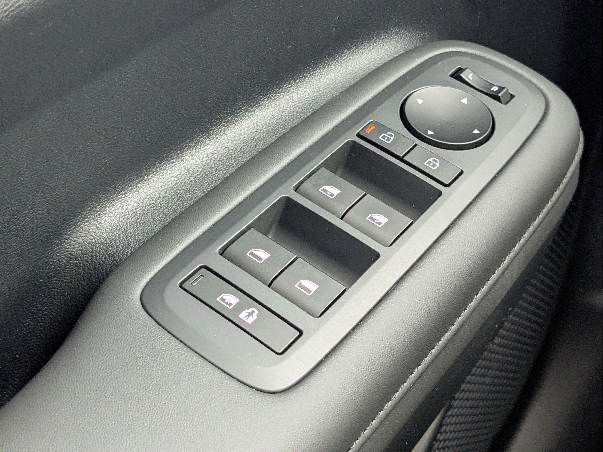 New 2026 Hyundai Santa Fe SEL image 23