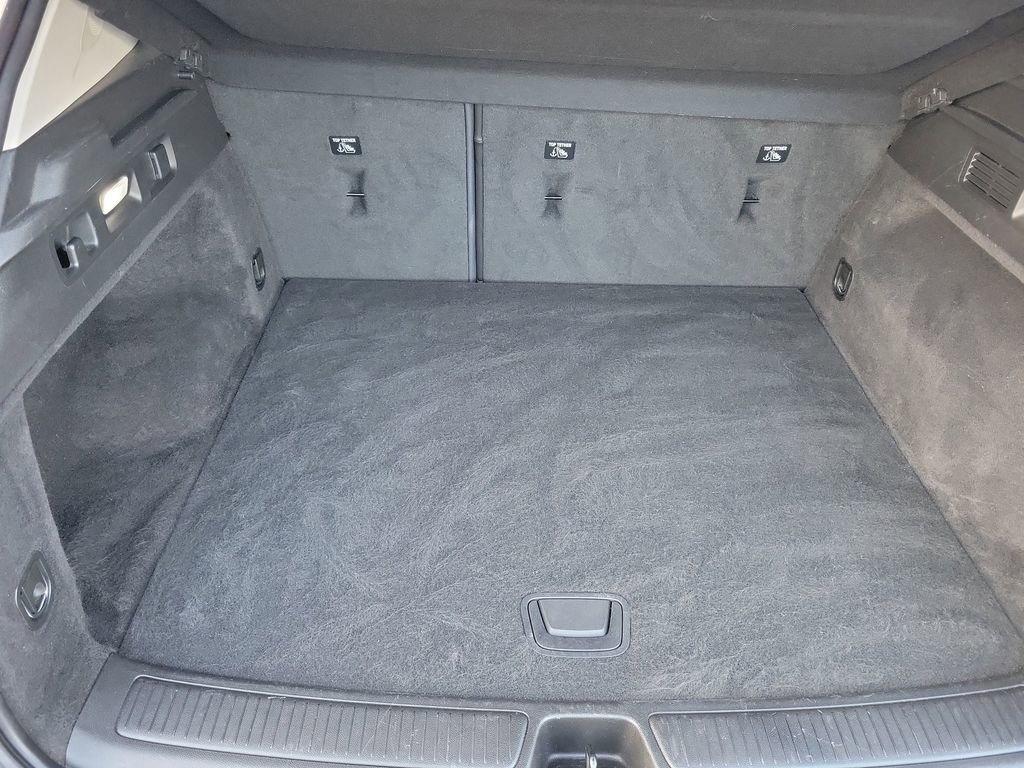 Used 2022 Buick Envision Essence w/ Sport Touring Package image 32