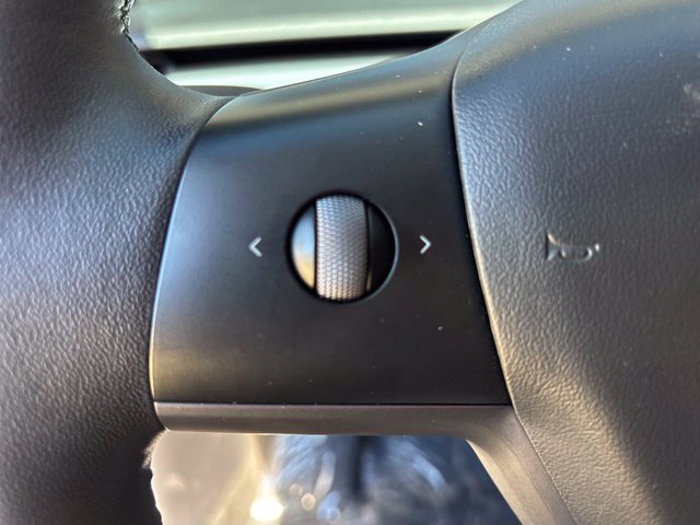 Used 2022 Tesla Model 3 Performance AWD/4WD image 17
