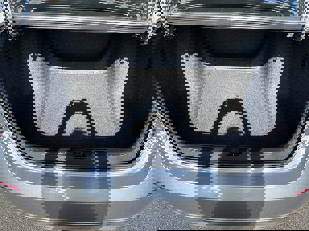 Used 2018 Honda Accord LX image 19