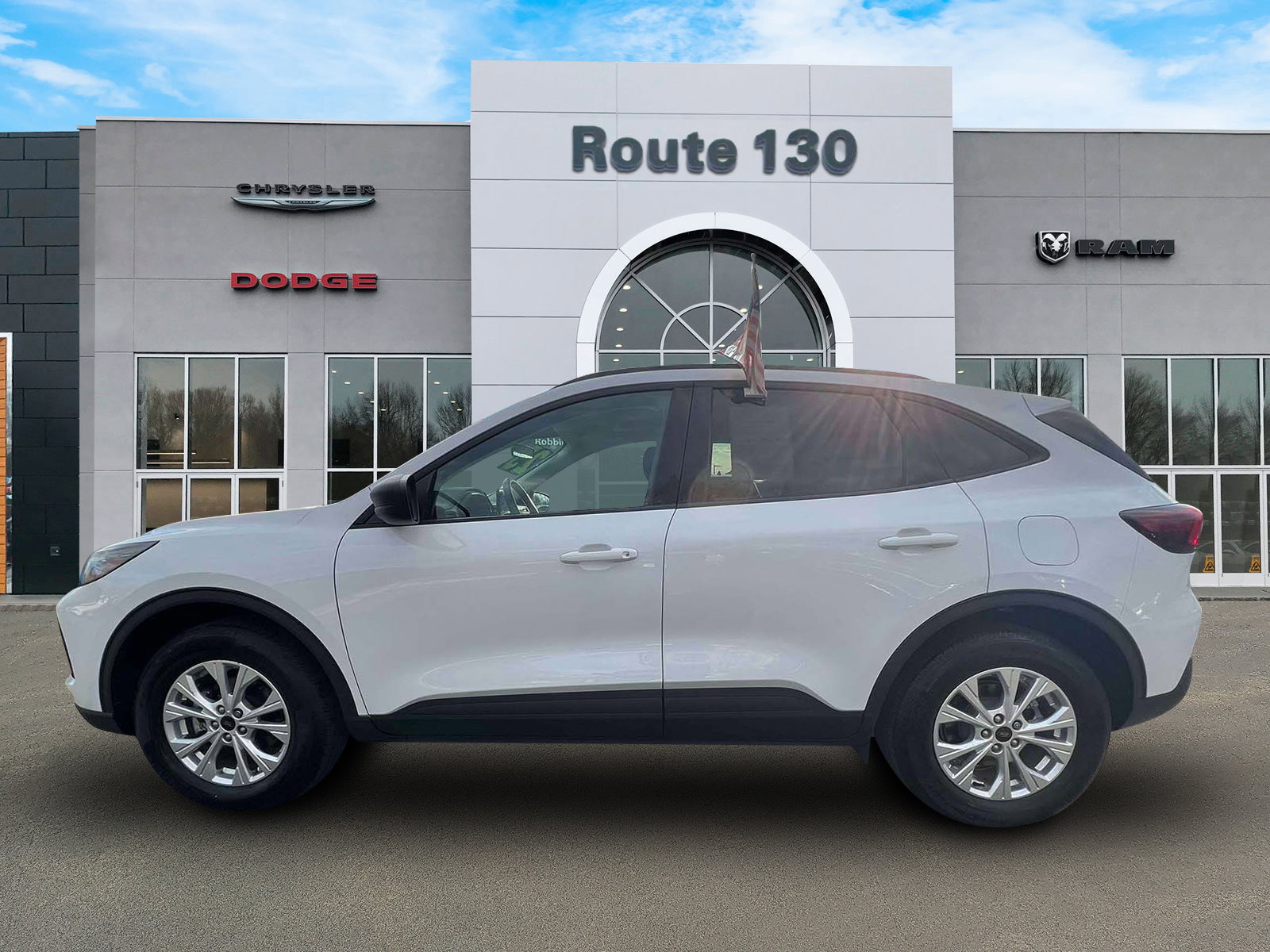 Used 2025 Ford Escape Active w/ Cold Weather Package image 5