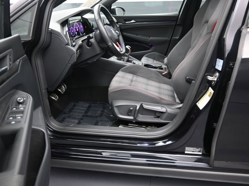 Used 2022 Volkswagen GTI S image 12