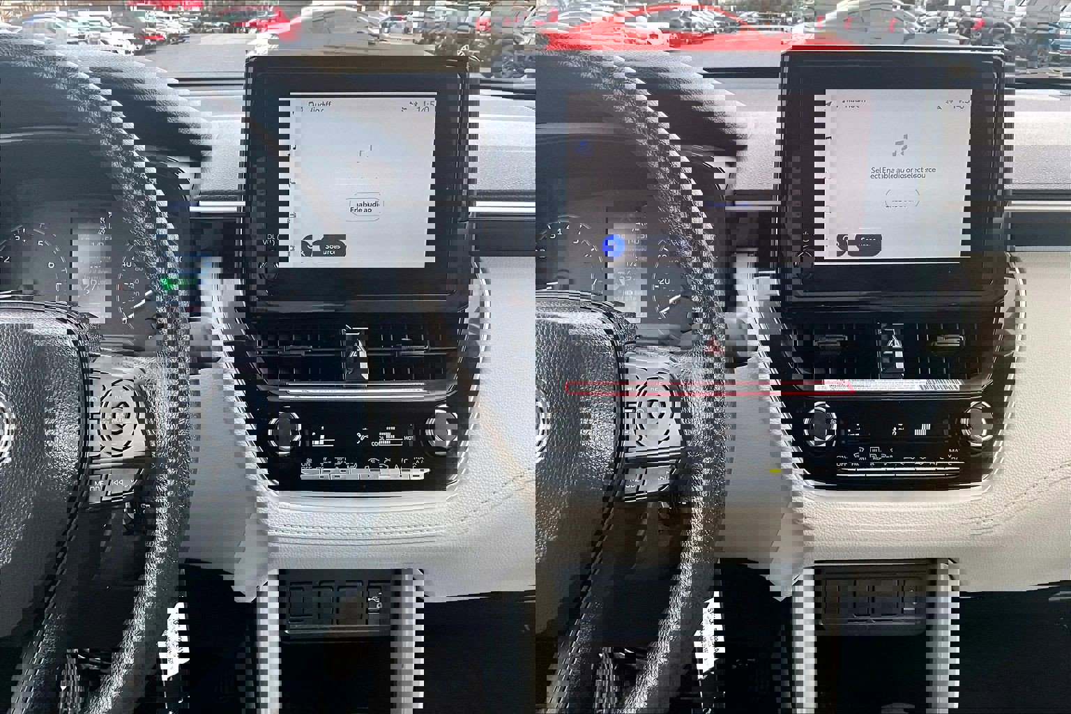 Used 2024 Toyota Corolla Cross L image 6