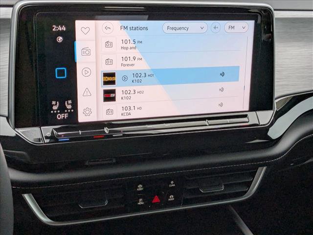 New 2026 Volkswagen Atlas Cross Sport SE image 12