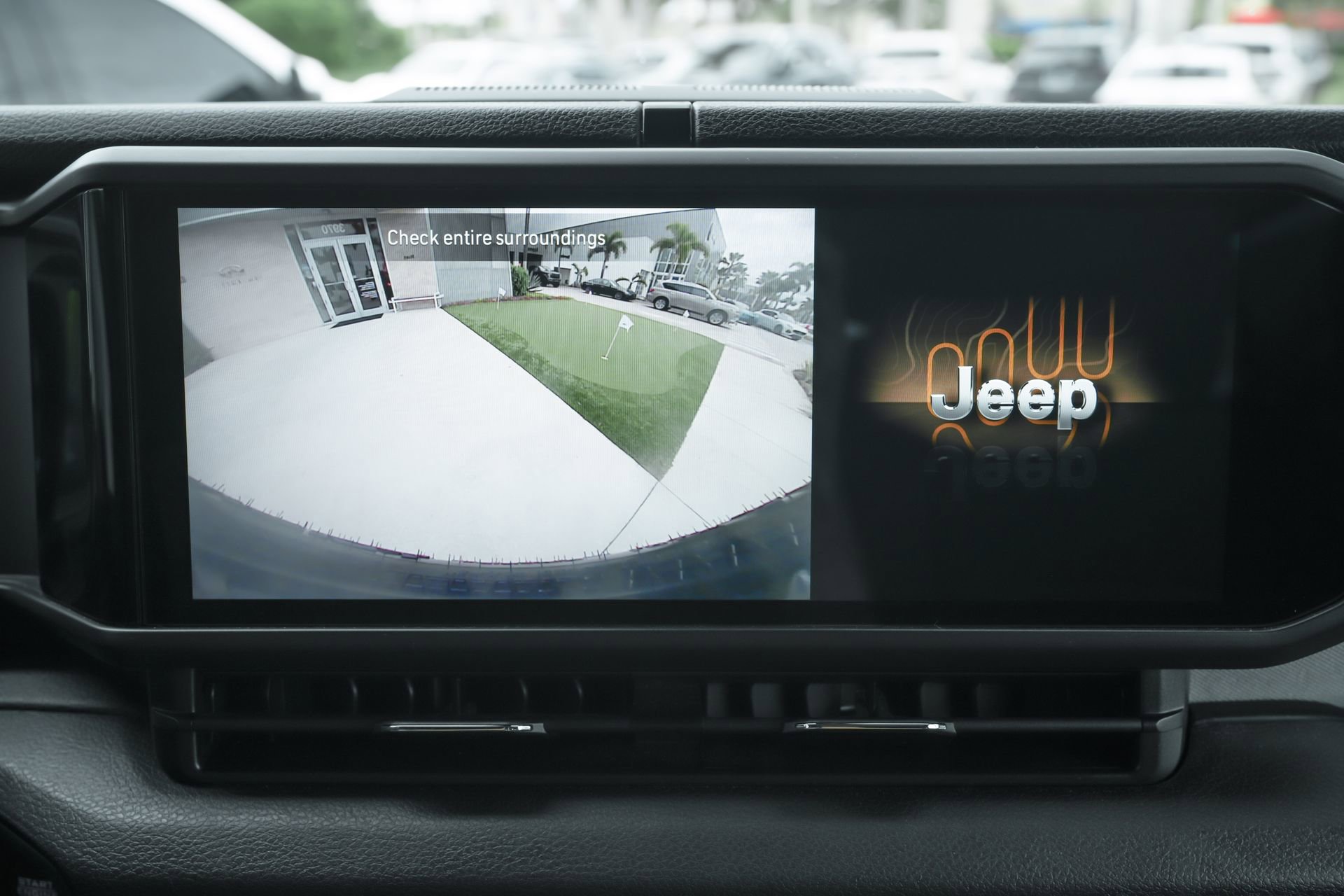 Used 2024 Jeep Wrangler Willys image 13