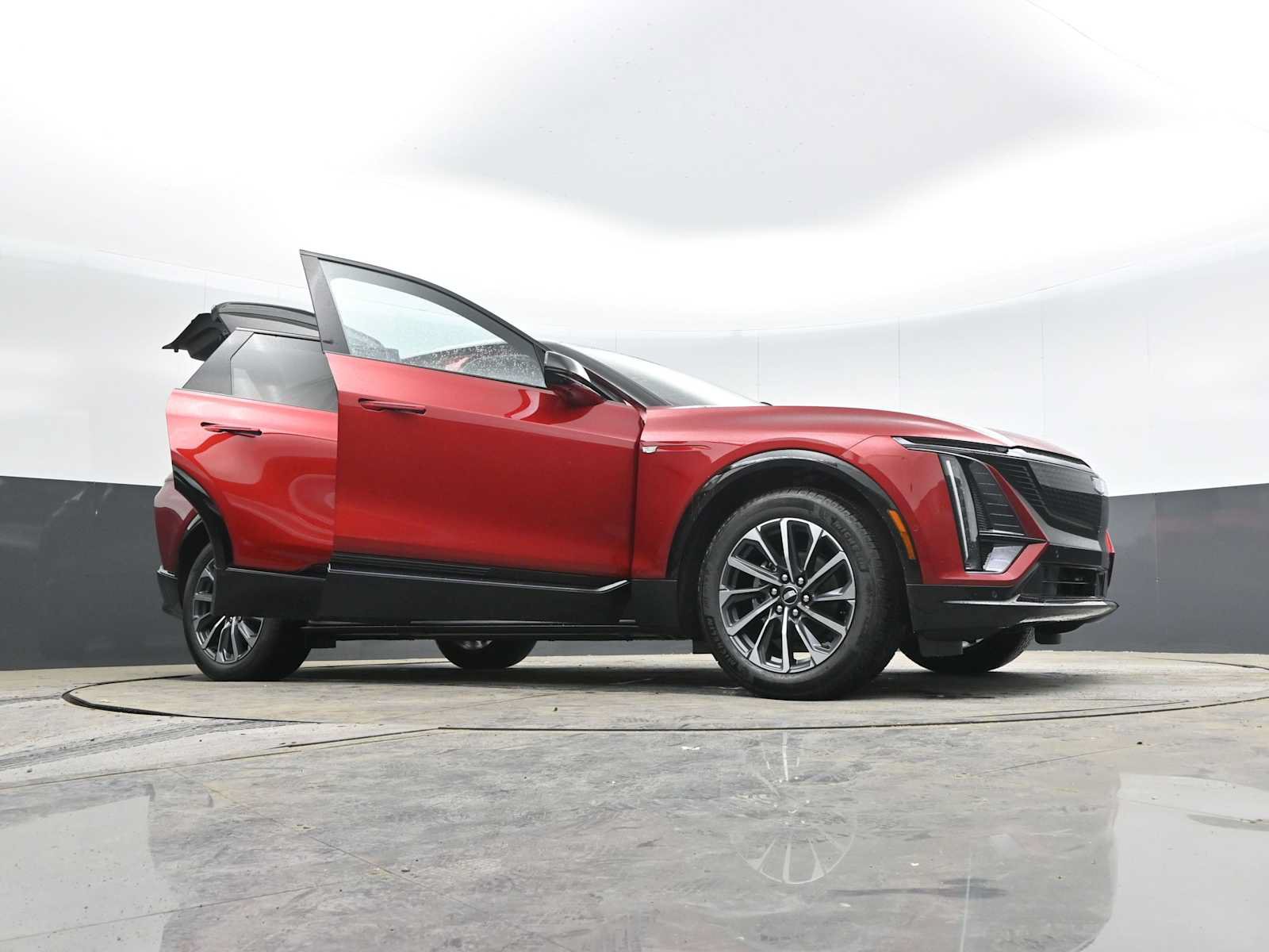 New 2025 Cadillac Lyriq Sport AWD/4WD image 55