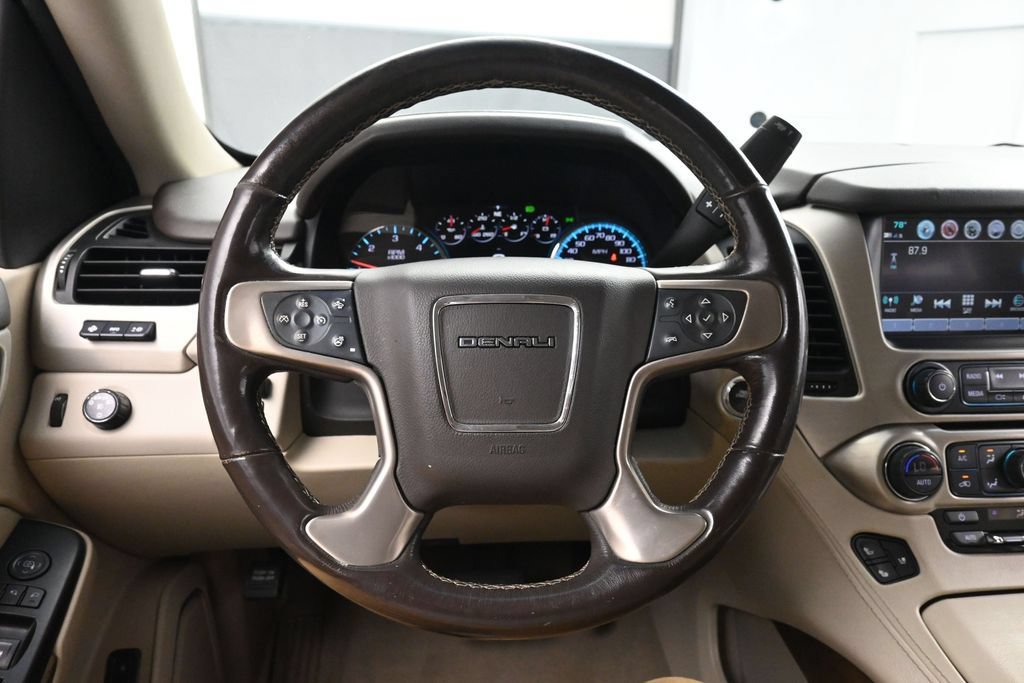 Used 2019 GMC Yukon Denali w/ Open Road Package RWD image 29
