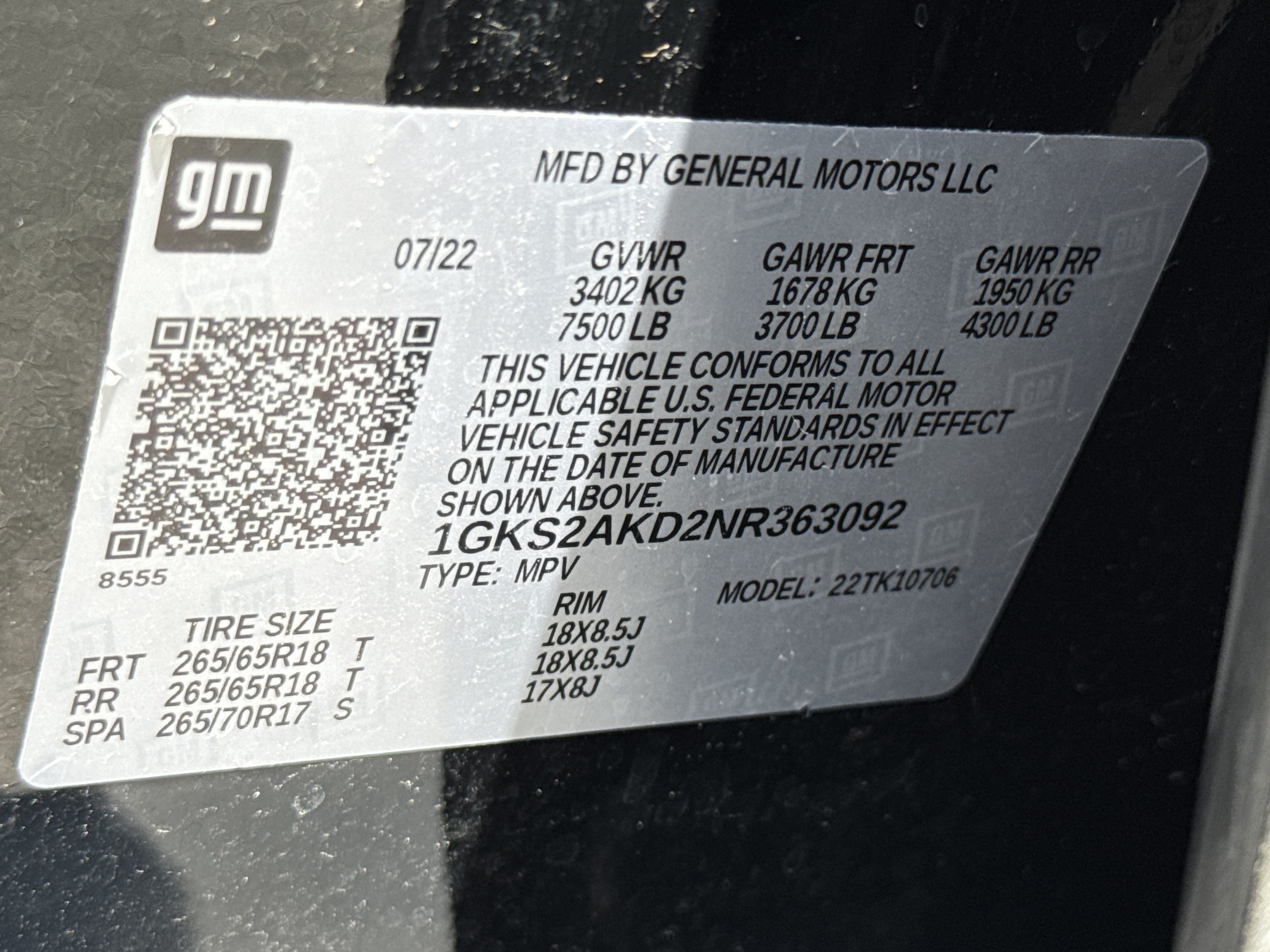 Used 2022 GMC Yukon SLE w/ Gmc Pro Safety Plus Package AWD/4WD image 36